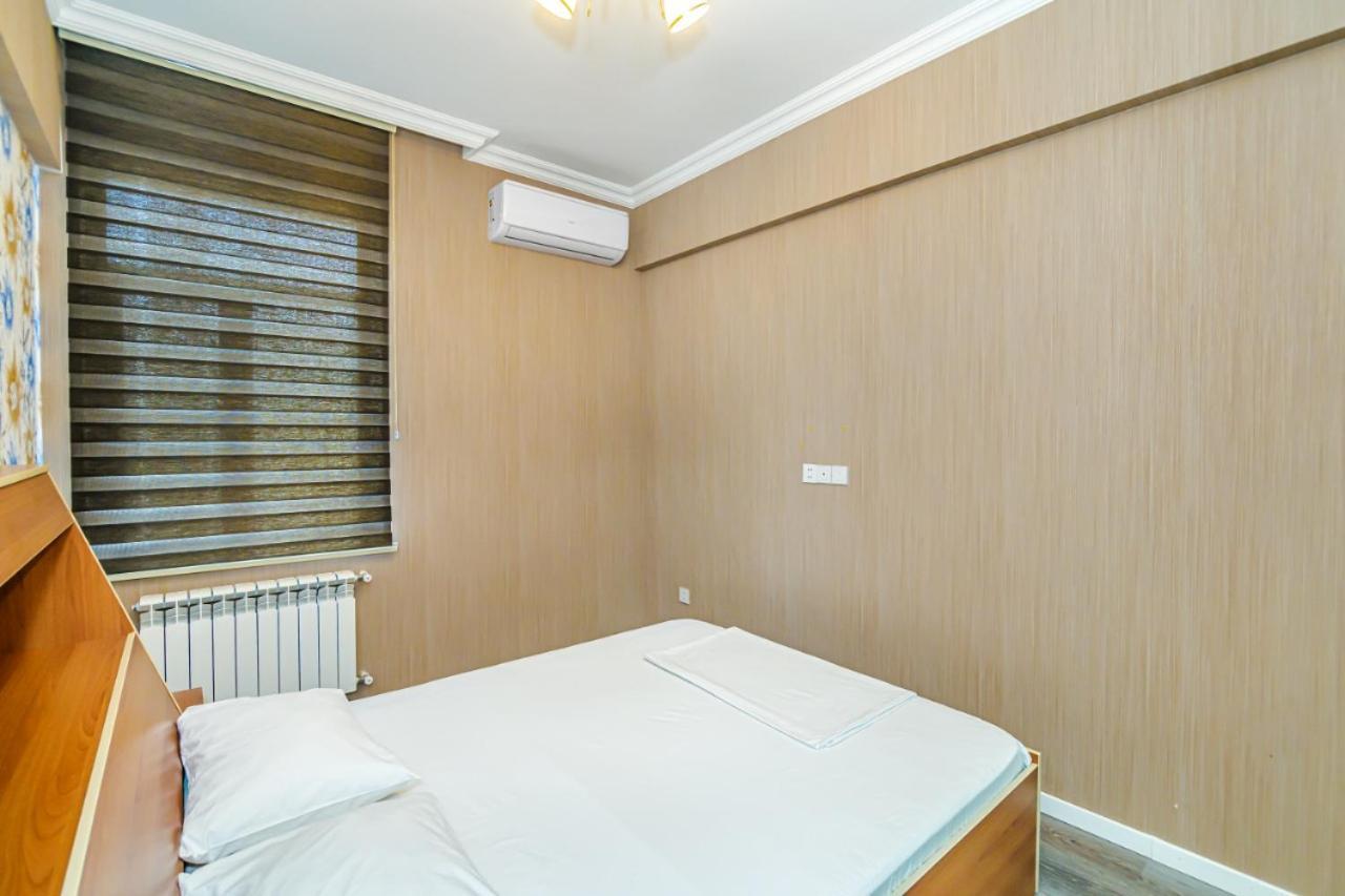 M Estate 1 Room Targovu Баку Екстер'єр фото
