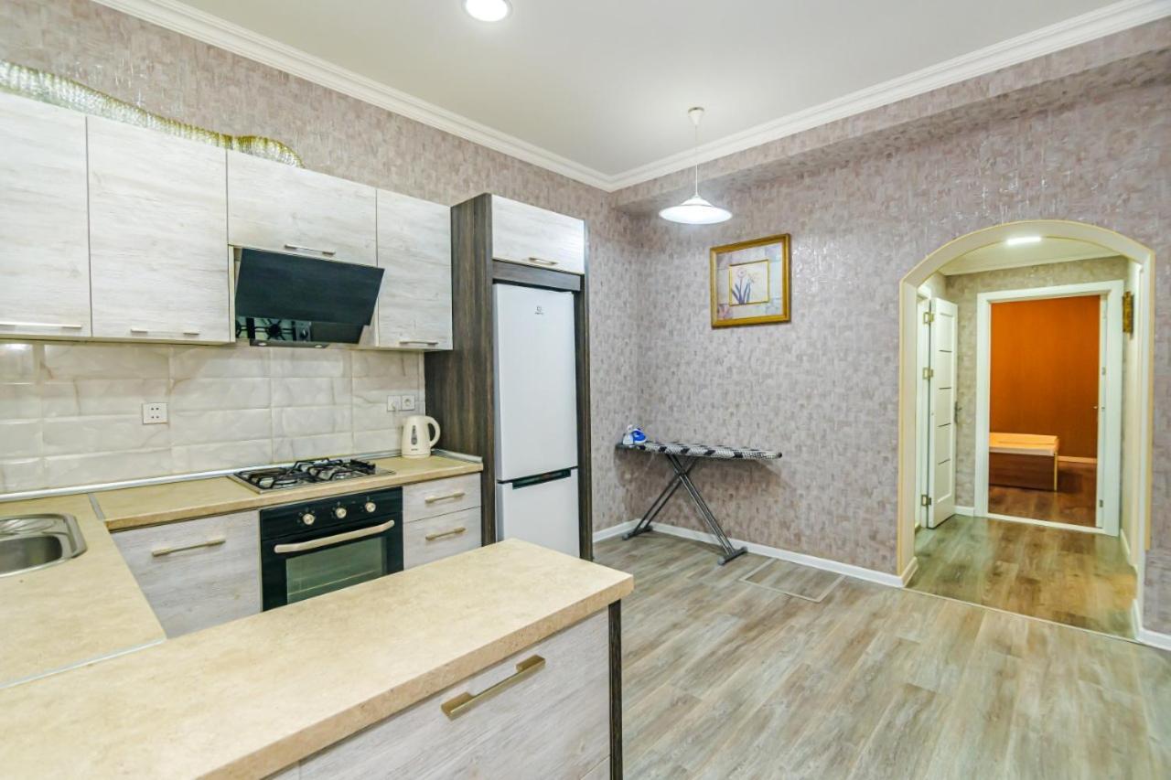 M Estate 1 Room Targovu Баку Екстер'єр фото