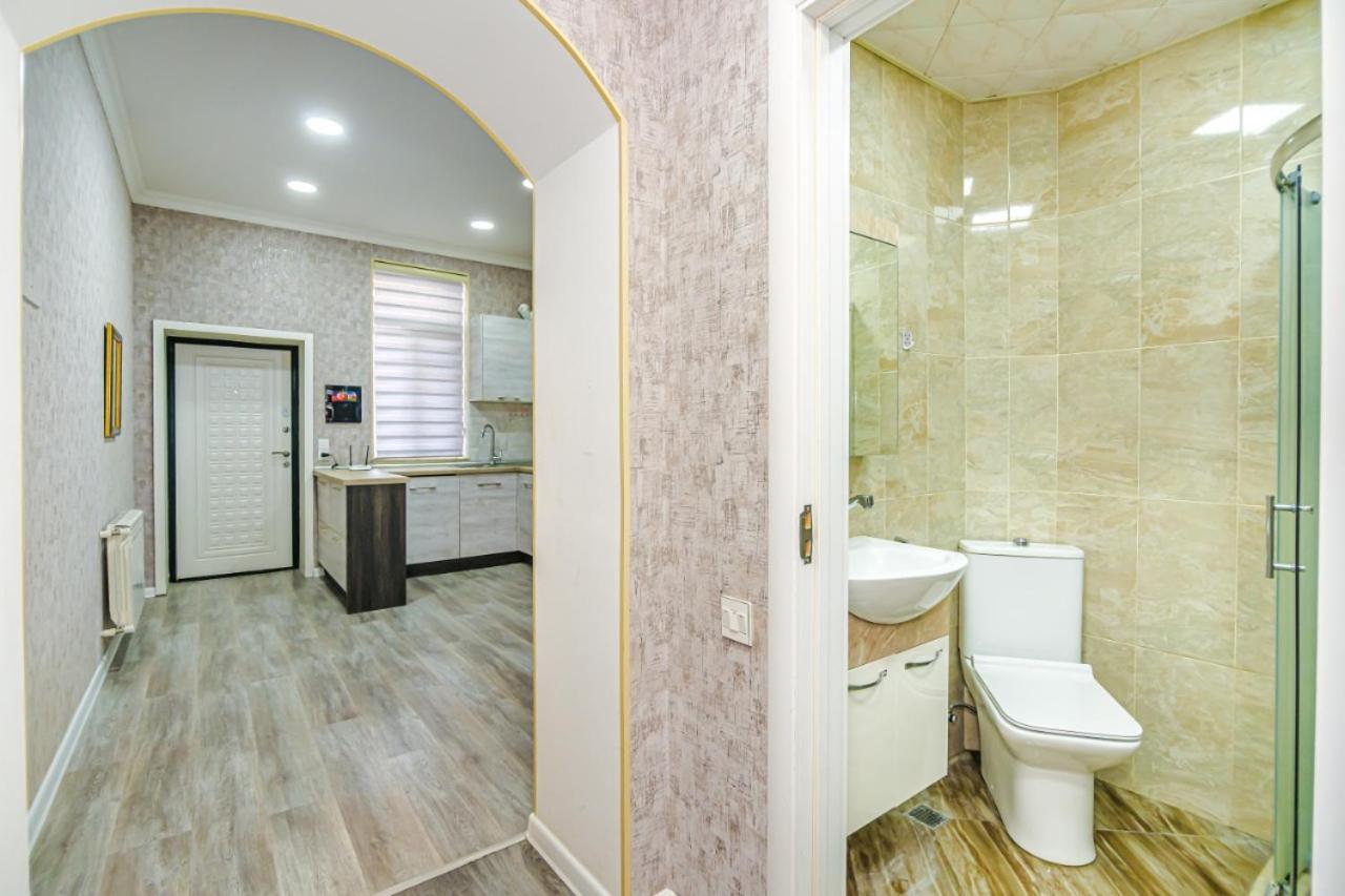 M Estate 1 Room Targovu Баку Екстер'єр фото